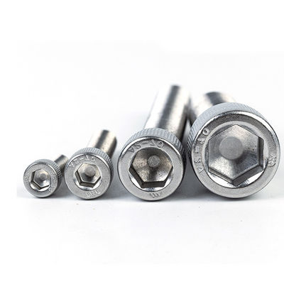 Para la fabricación de materiales de acero inoxidable, se utilizarán los siguientes elementos: