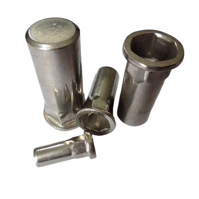 Nudo de remachado de extremo cerrado de cabeza plana semihex para aplicaciones duraderas y resistentes