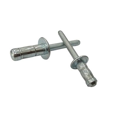 Rivet ciego de acero al carbono con acabado brillante y cabeza contra hundimiento