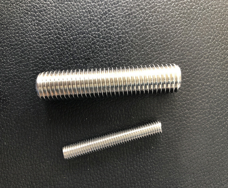Bolsillo de acero inoxidable de doble extremo roscado de varilla de grado DIN938 para control e industrial