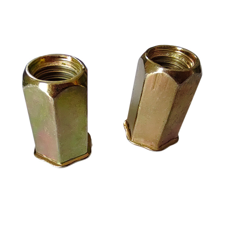 Acero de carbono con chapa de zinc amarillo con cabeza pequeña, nuez de remachado hexadecimal abierto con norma DIN