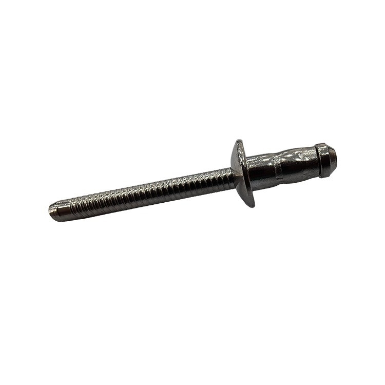 Cabeza contrafundida de alta resistencia 304 de acero inoxidable Rivet de extremo cerrado para rivetado ciego